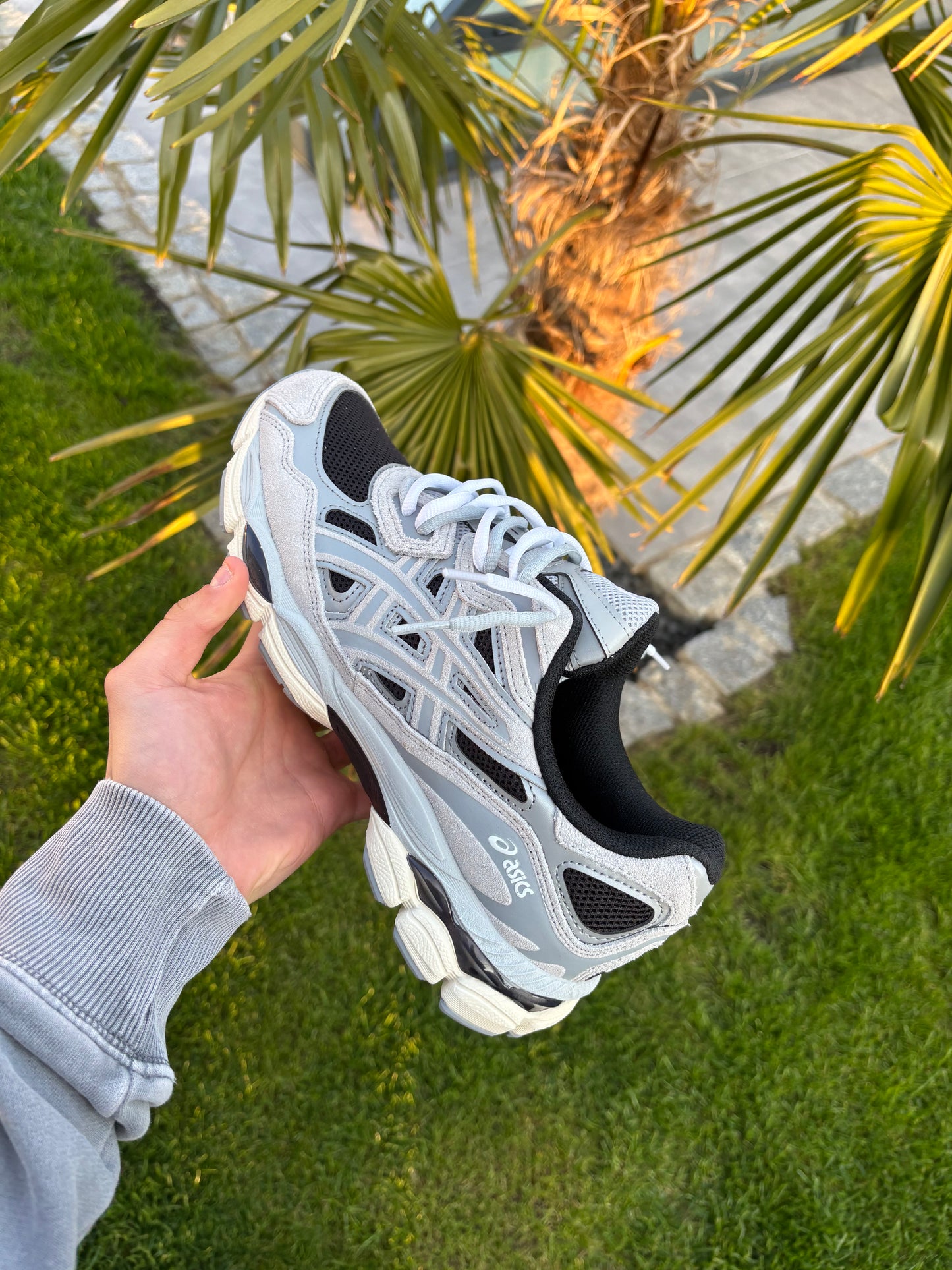 ASICS GEL NYC BLACK/PIEDMONT GREY